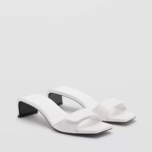Mango Women’s white leather  mules , NWT